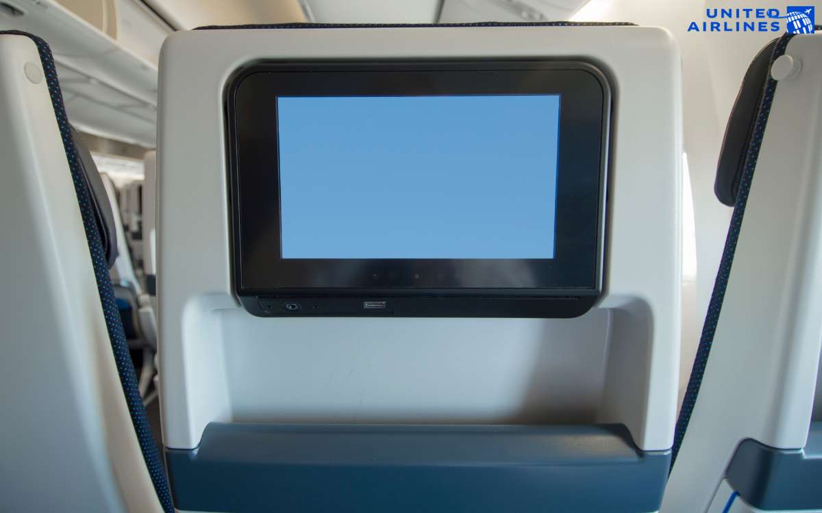 Trải nghiệm giải trí và wifi trên máy bay United Airlines Trải nghiệm giải trí và wifi trên máy bay United Airlines