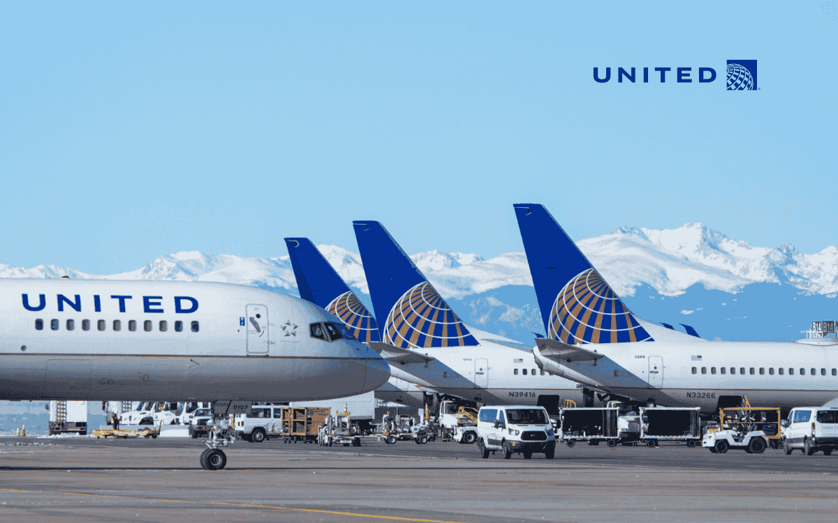 Đặt vé máy bay đi Nhật tại United Airlines ở đâu giá rẻ?