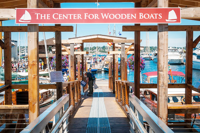 Khám phá Center Wooden Boats Seattle Khám phá Center Wooden Boats Seattle