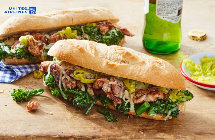 Món Roast Pork Sandwich