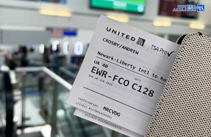 Boarding pass United Airlines