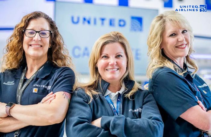 Cam kết phúc lợi nhân viên United Airlines Cam kết phúc lợi nhân viên United Airlines