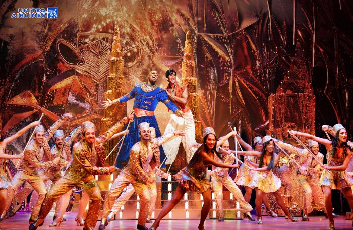 Nhà hát Broadway là nơi diễn ra các vở kịch nổi tiếng Nhà hát Broadway là nơi diễn ra các vở kịch nổi tiếng