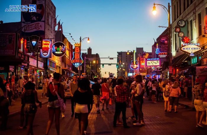 Khám phá phố Beale ở Memphis