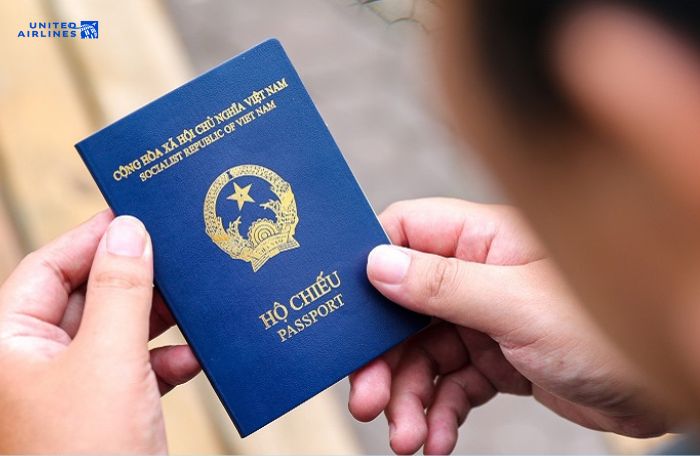 Chuẩn bị giấy tờ đổi vé đầy đủ