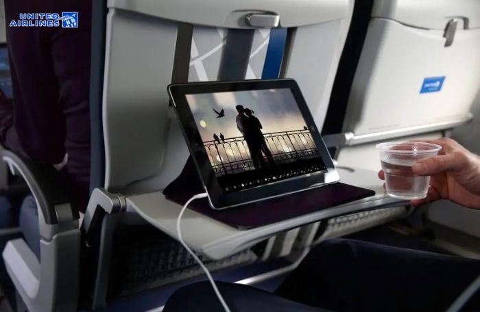 Hệ thống giải trí phim ảnh United Airlines Hệ thống giải trí phim ảnh United Airlines