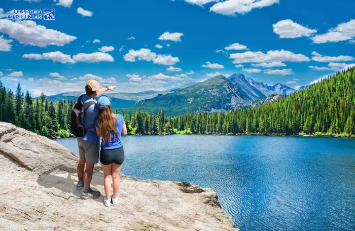 Thành phố Denver nằm gần dãy núi Rocky