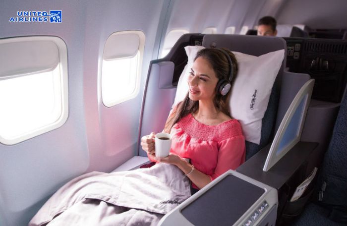 Ghế ngồi Business Class United Airlines
