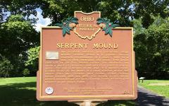 Khám phá Great Serpent Mound Hoa Kỳ
